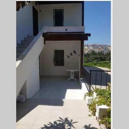 Feriehus House With Private Beach Located In Akyarlar *